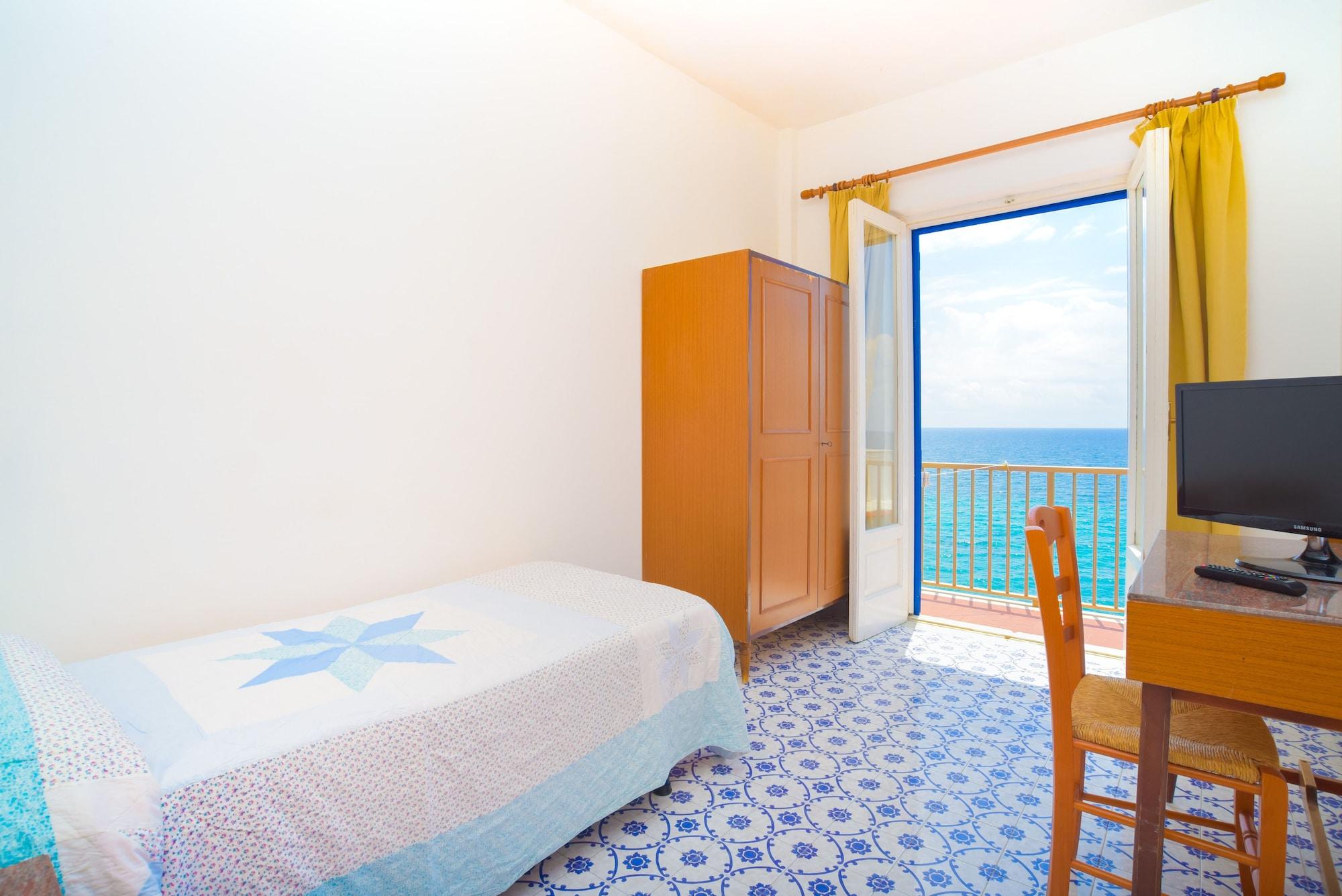 Hotel Regina Del Mare Barano d'Ischia Екстер'єр фото