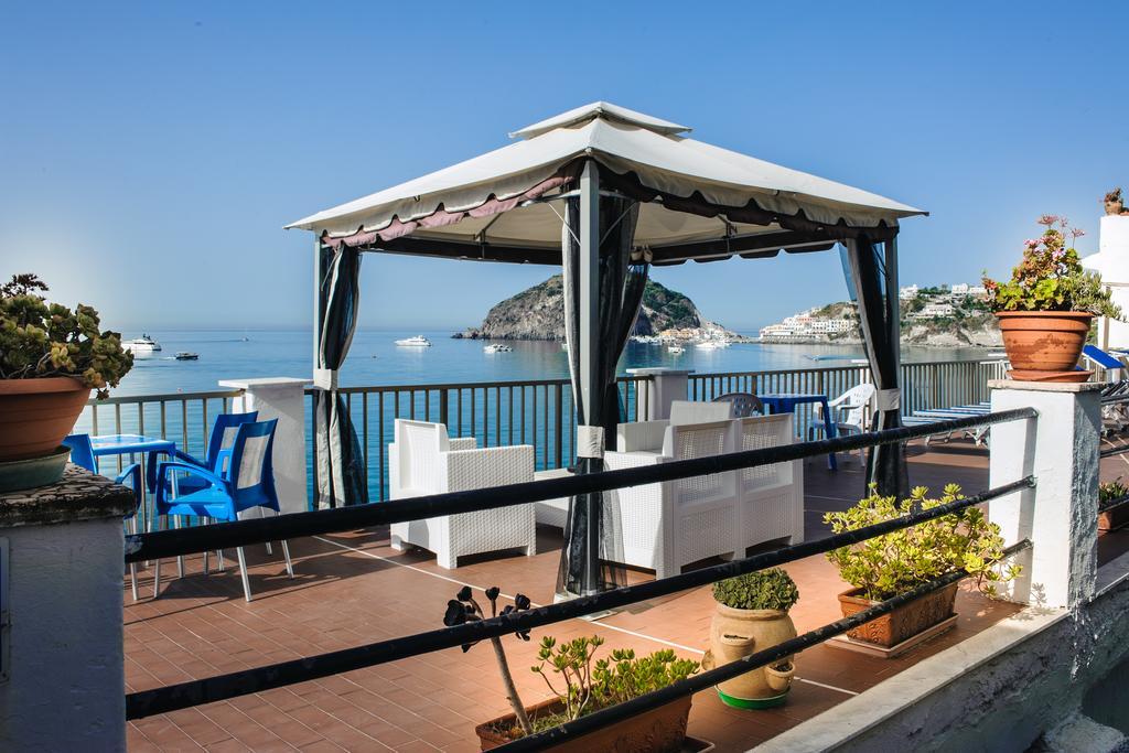 Hotel Regina Del Mare Barano d'Ischia Екстер'єр фото
