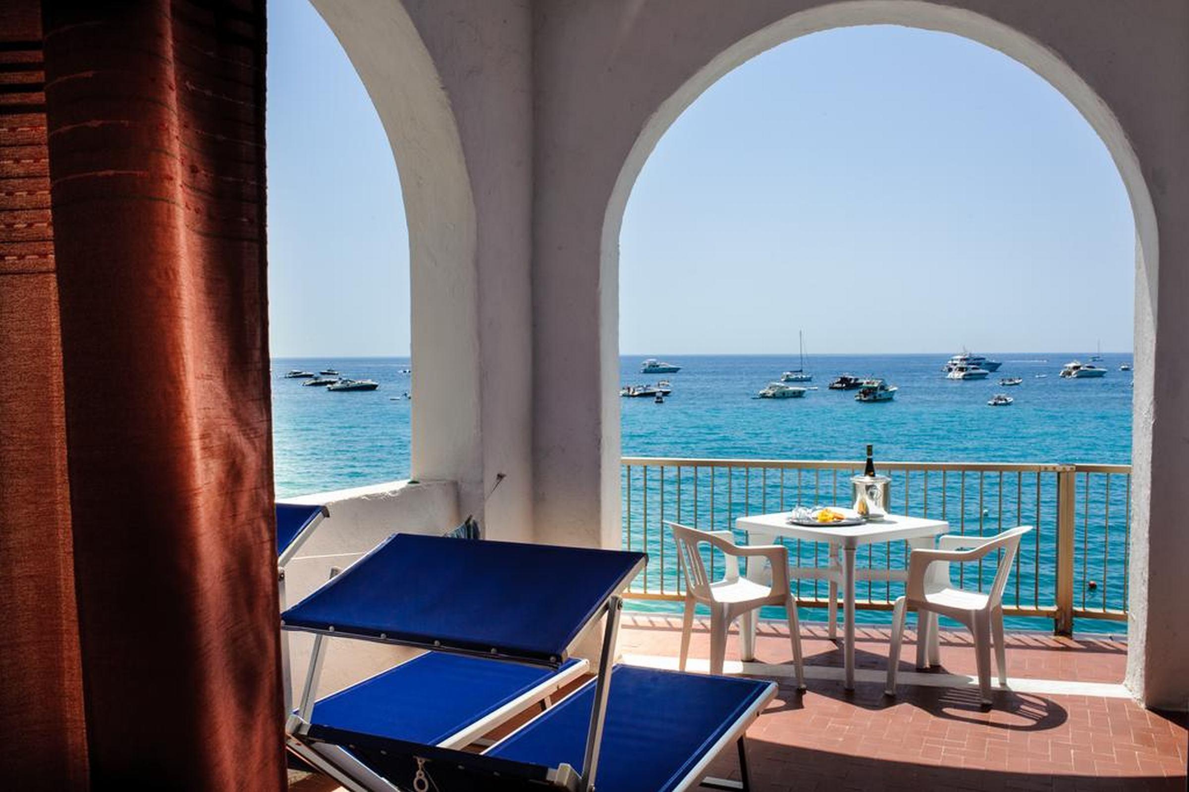 Hotel Regina Del Mare Barano d'Ischia Екстер'єр фото