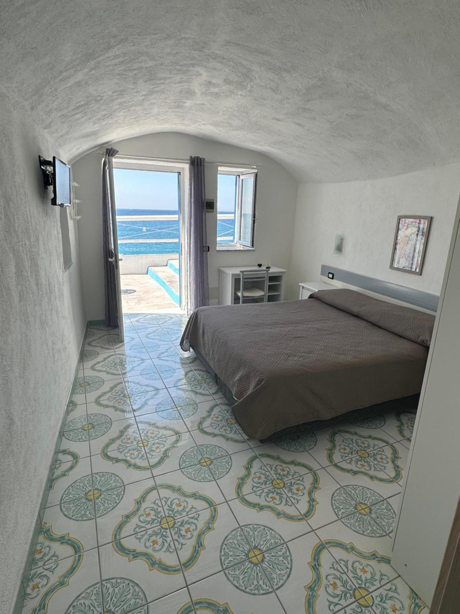 Hotel Regina Del Mare Barano d'Ischia Екстер'єр фото