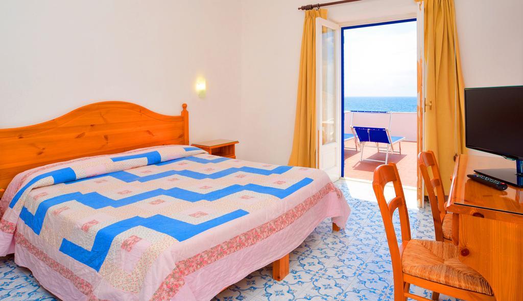 Hotel Regina Del Mare Barano d'Ischia Екстер'єр фото