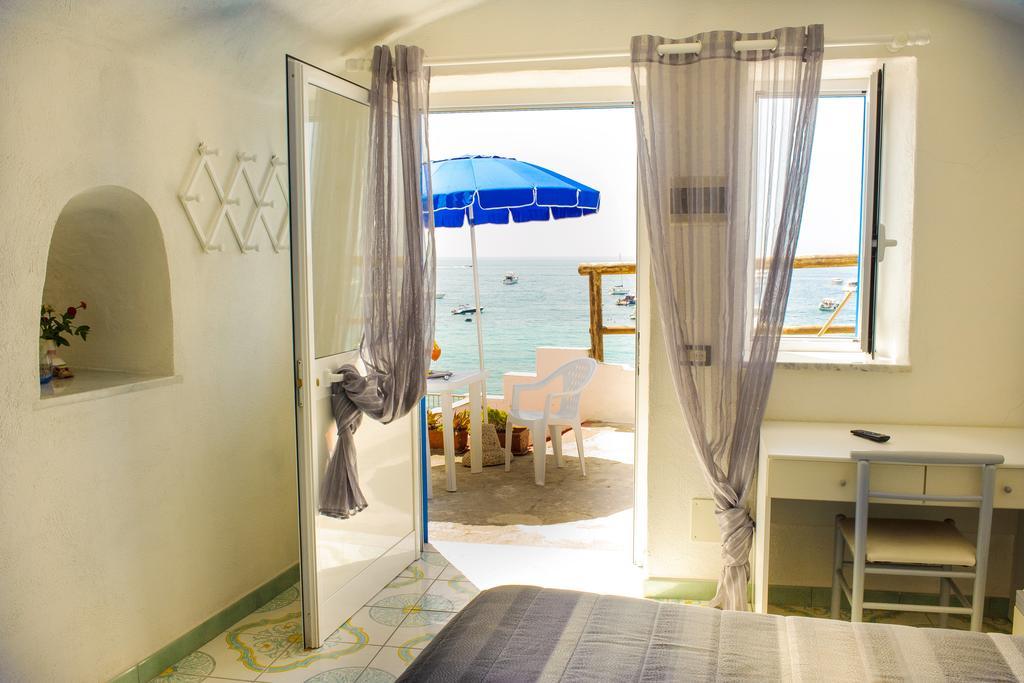 Hotel Regina Del Mare Barano d'Ischia Екстер'єр фото