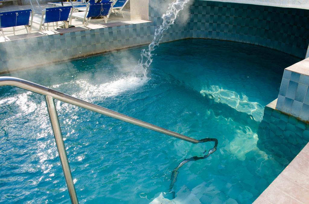 Hotel Regina Del Mare Barano d'Ischia Екстер'єр фото