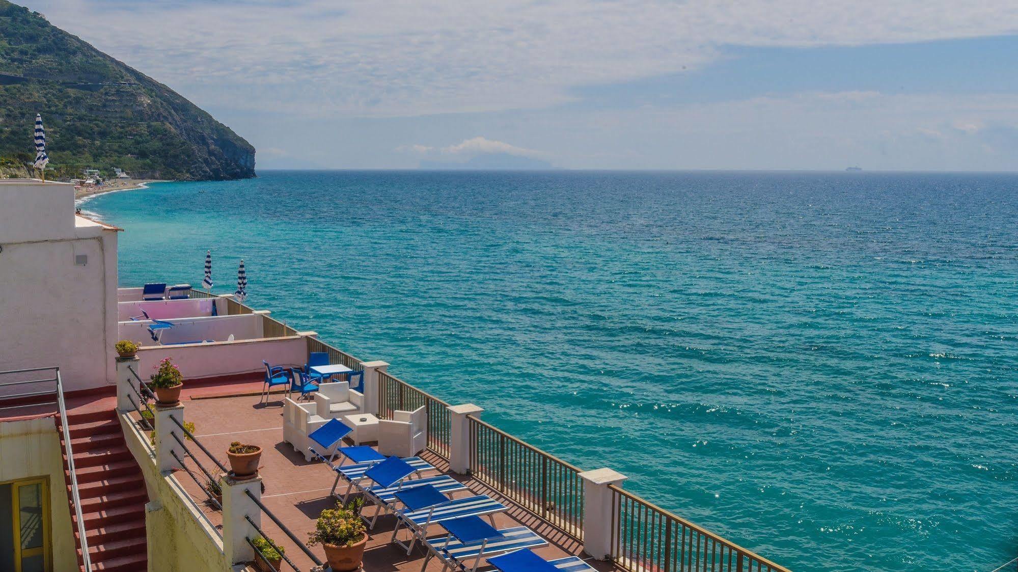Hotel Regina Del Mare Barano d'Ischia Екстер'єр фото