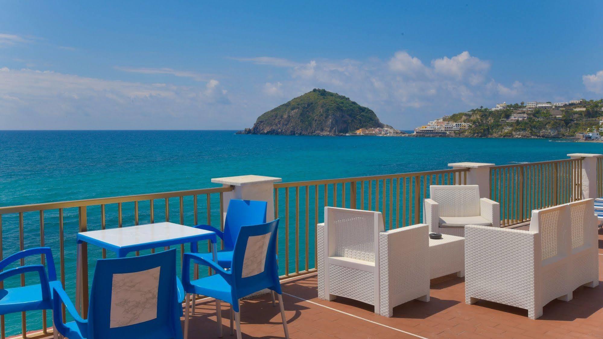 Hotel Regina Del Mare Barano d'Ischia Екстер'єр фото